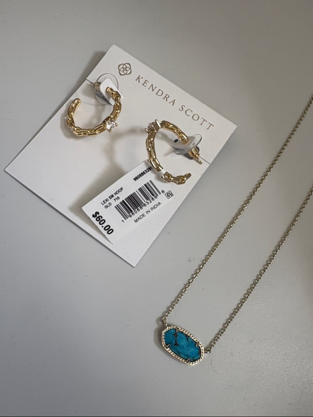 Lot of 2 NEW [Kendra Scott] Lexi Hoop Earrings/Elisa Turquoise Magnesite Pendant - Picture 7 of 14